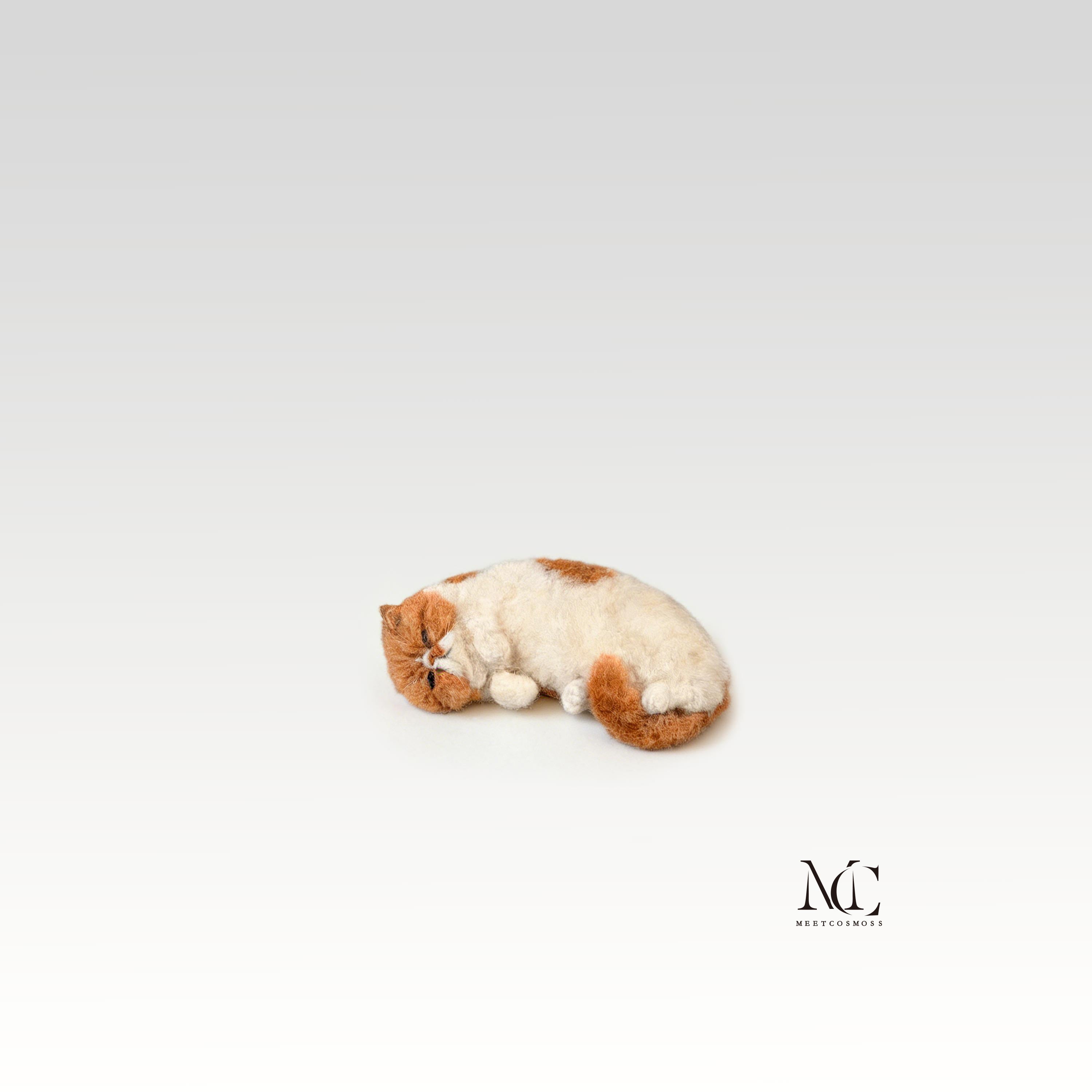 Mini Full Body Figurine-Wool Felt Pets - Meetcosmoss